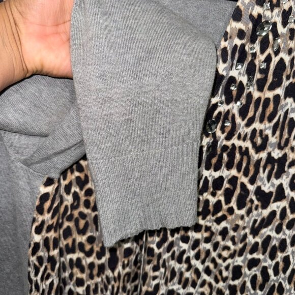 Chico Embellished Animal Print Gray Peyton Button Cardigan Sweater Size 3 XL/16 - Picture 11 of 15